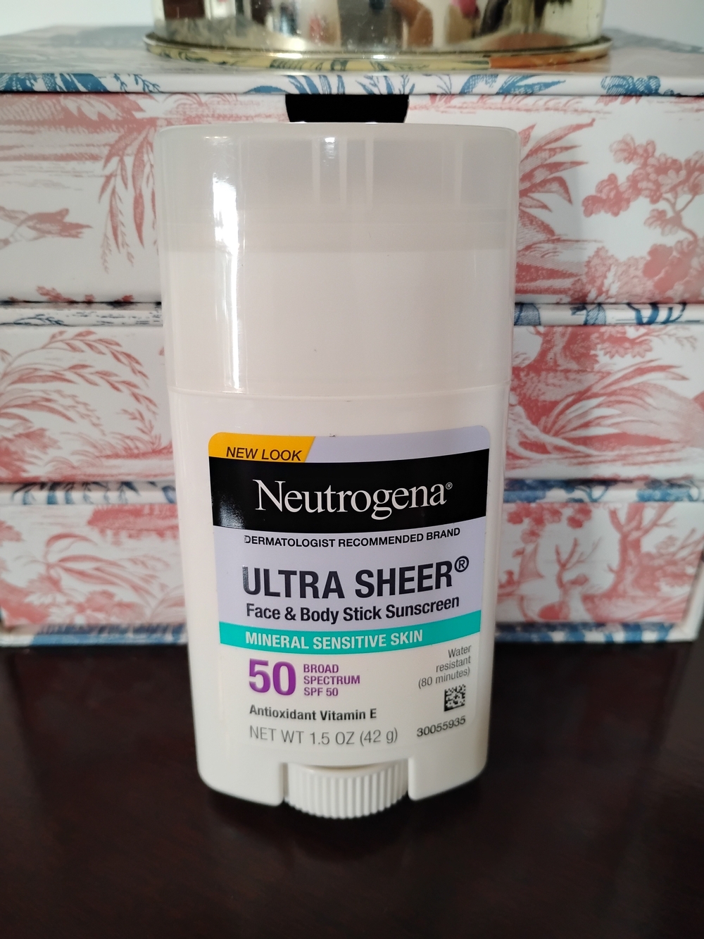 Neutrogena Ultra Sheer Face & Body Stick Sunscreen SPF 50